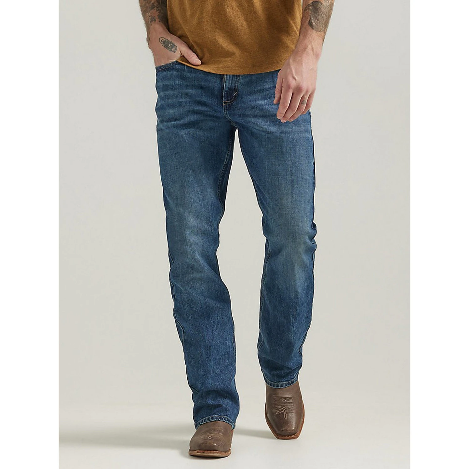 Wrangler Men's 20X No. 42 Vintage Bootcut Jeans - Image 2