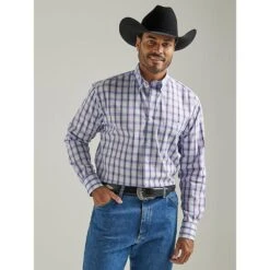 Wrangler Men's George Strait Long Sleeve Button Down