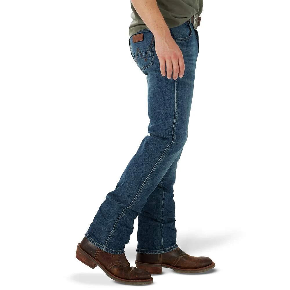 Wrangler Men's Retro 88 Slim Straight Jeans - Image 3